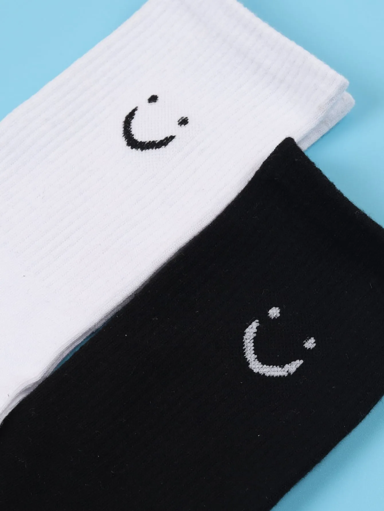 2pairs Black and White Smile Crew Socks Silly Socks for Men Funky Socks Funny