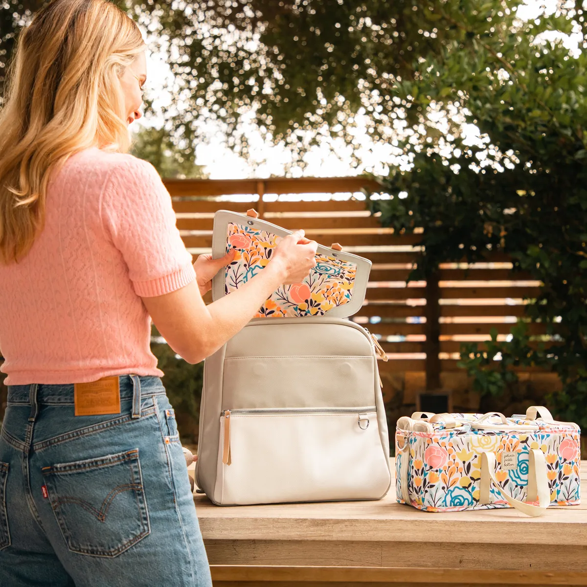 Meta Backpack - Toasted Marshmallow