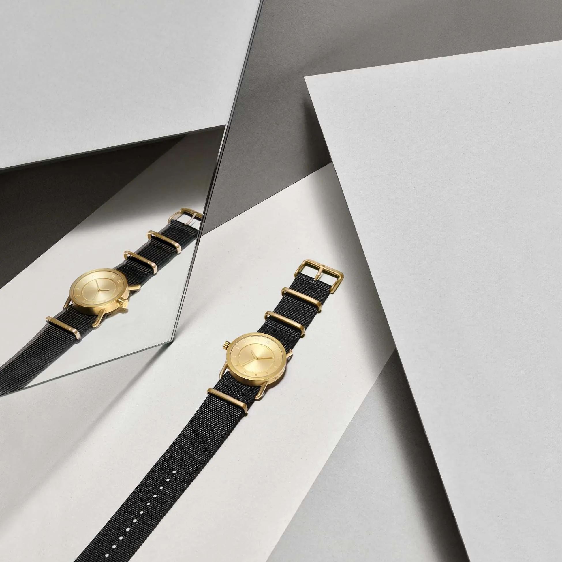 TID No.1 Gold Dial / Black Nylon Strap / Gold Buckle